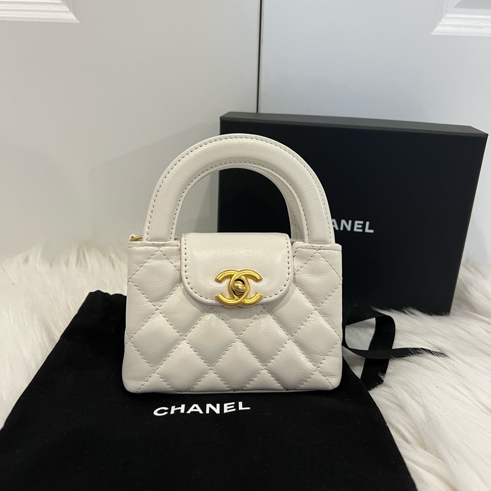 CHANEL Kelly nano mini shopper